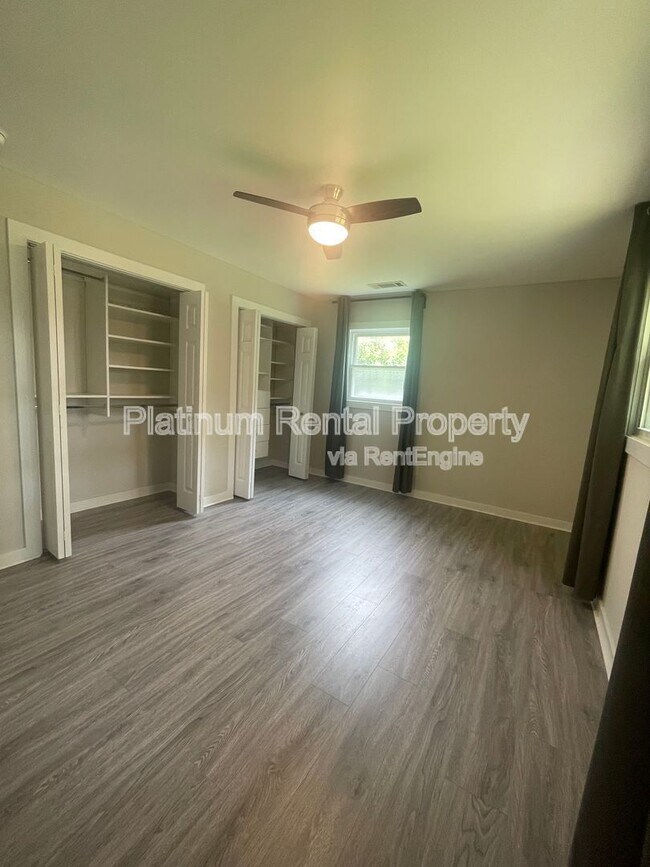 Building Photo - 2216 Shancey Ln