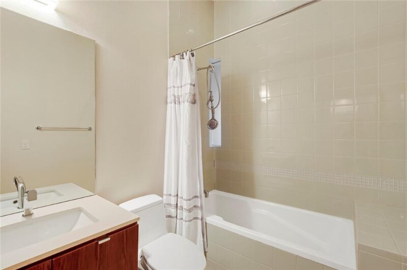 Building Photo - 5205 Capitol Ave