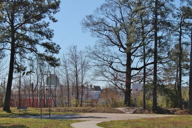 Building Photo - Updated & Ready 02-02-26! Adorable 3-Bedroom Ranch 4 Miles to Dam Neck Base & Oceana - HUGE Fence...