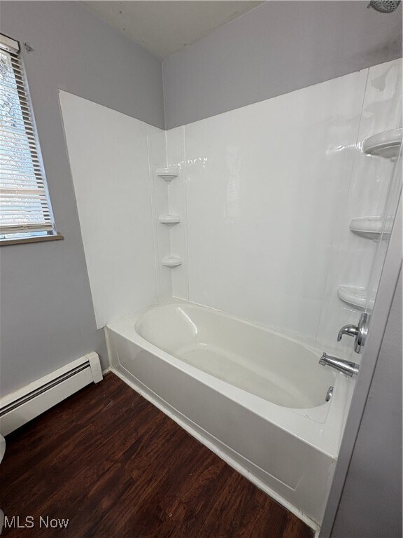 Building Photo - 27 Wayne St SE