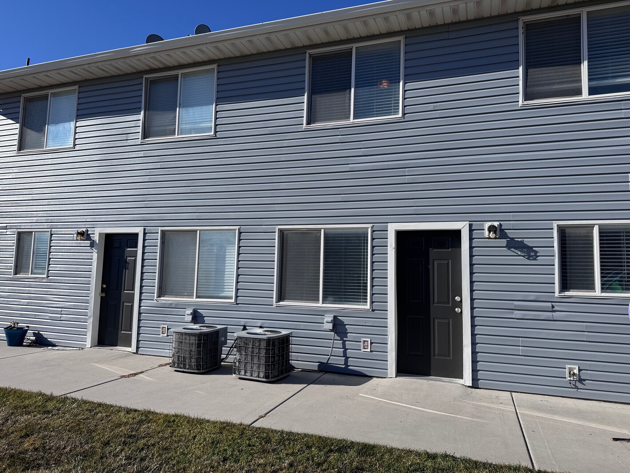 Building Photo - 2475 W 450 N