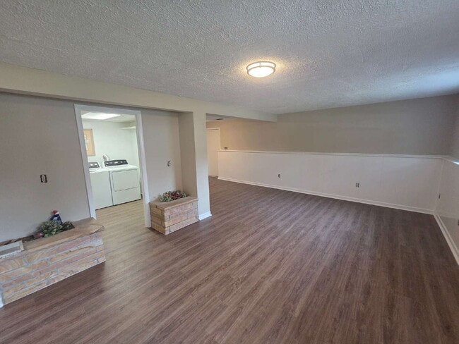 Building Photo - "Spacious 4 BR Home with Finished Basement in Walkersville!"