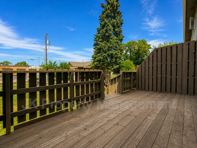 Building Photo - 919 1st Ave SW