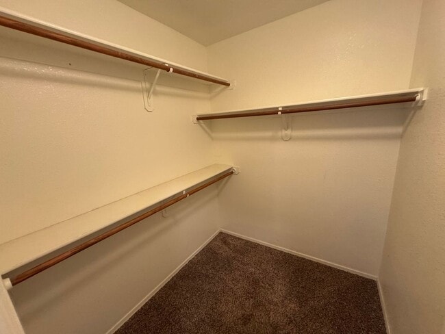 Building Photo - 3 Bedroom - 2 Bath - 1285 Sq. Ft.  - 2 Car Garage - Marana