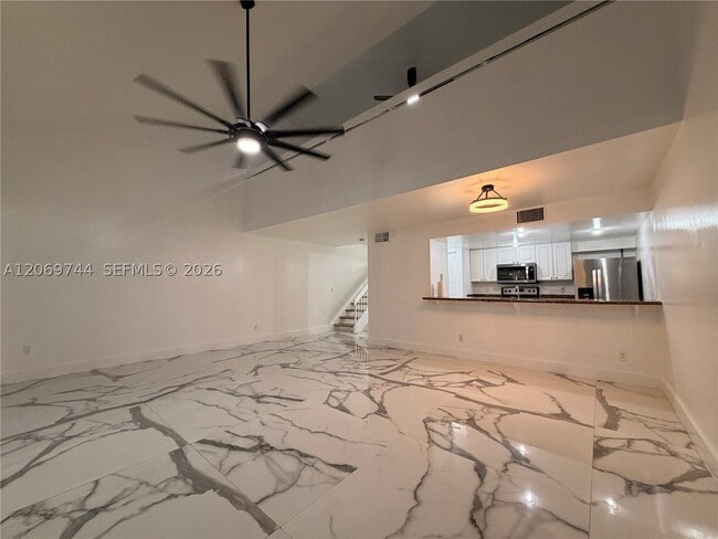 Building Photo - 4004 SW 68th Ln