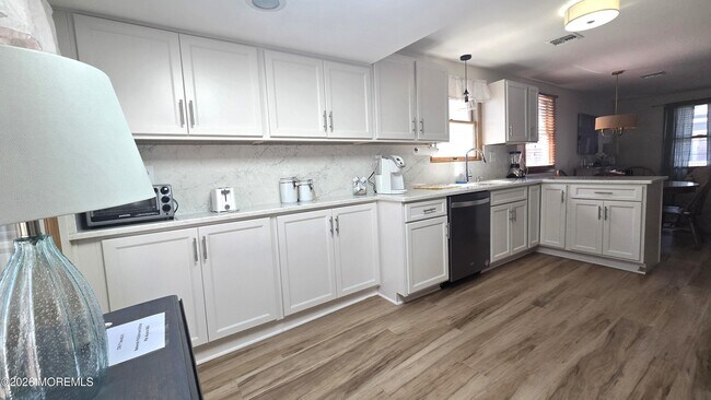 Building Photo - 276 1st Ave