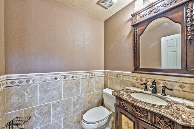 Building Photo - 8971 Rolling Rock Dr