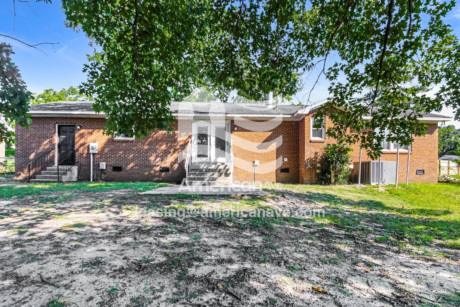 Building Photo - 205 Reseda Dr