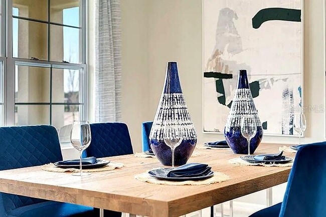 Building Photo - 2030 Maple Ridge Dr