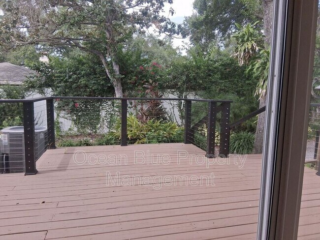 Building Photo - 1903 S MacDill Ave