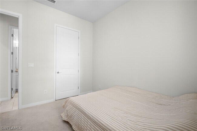 Building Photo - 14720 Kingfisher Lp