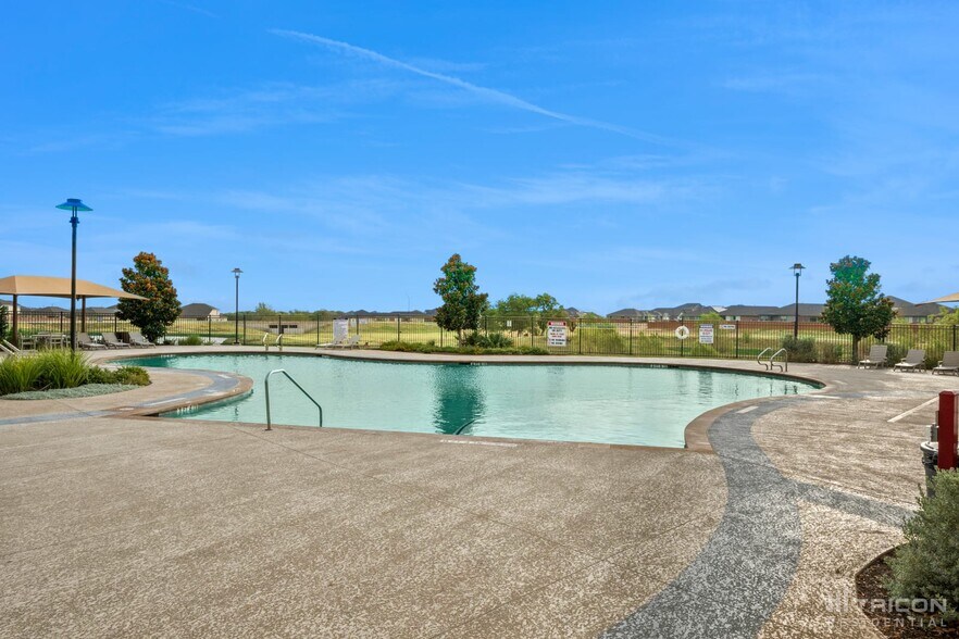 Building Photo - 3513 Stride Ln