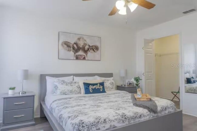 Building Photo - 1139 S Beach Cir