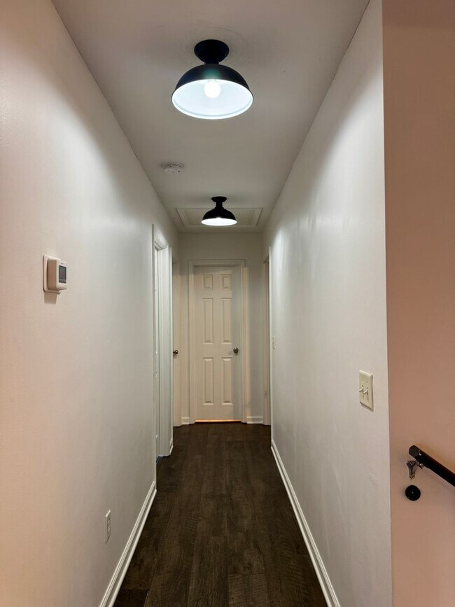 Building Photo - 7564 Passport Dr