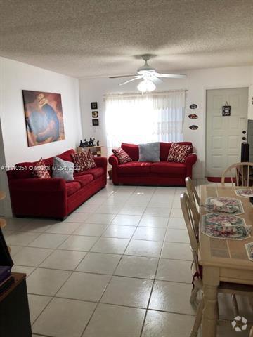 Building Photo - 11150 Royal Palm Blvd