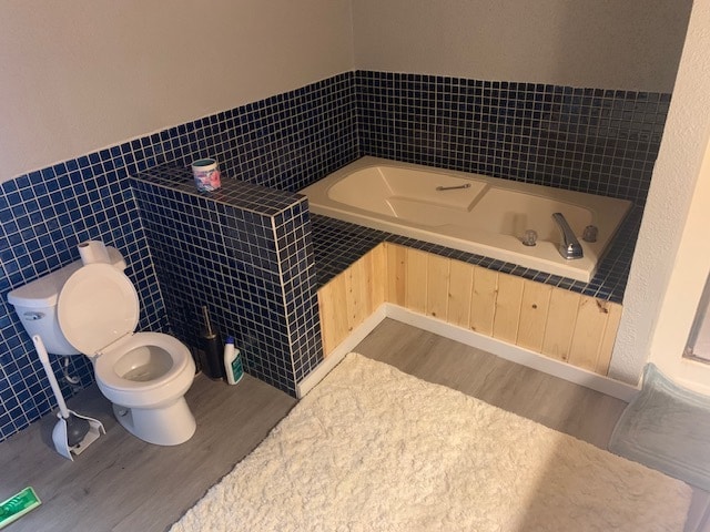 Building Photo - 807 E South Ave