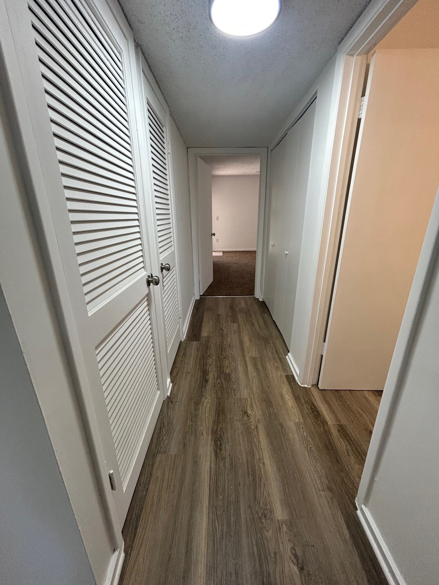 05_Hallway - 1208 Bush River Rd