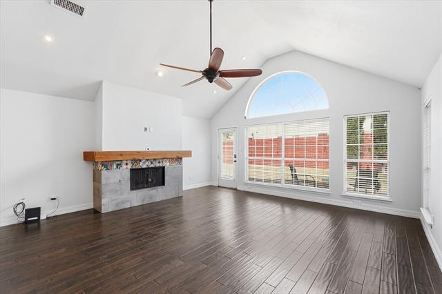 Building Photo - 2661 Redcedar Dr