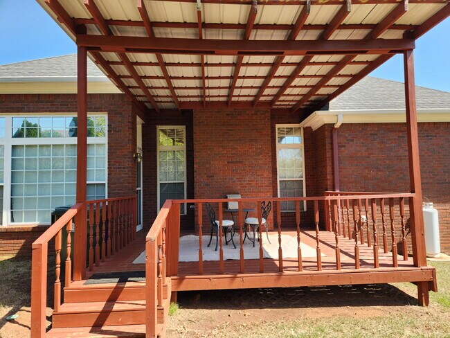 Building Photo - 107 Compass Point Dr