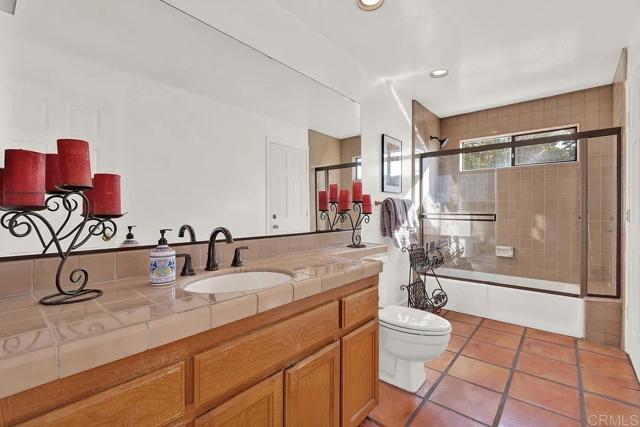 Building Photo - 3230 Piragua St