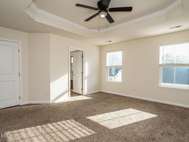 Building Photo - 309 Roundhouse Lane