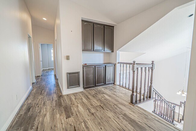 Building Photo - 29364 Canyon Rim Pl