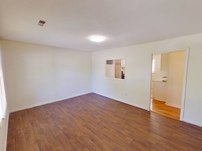 Building Photo - Affordable 3BR Rental Home