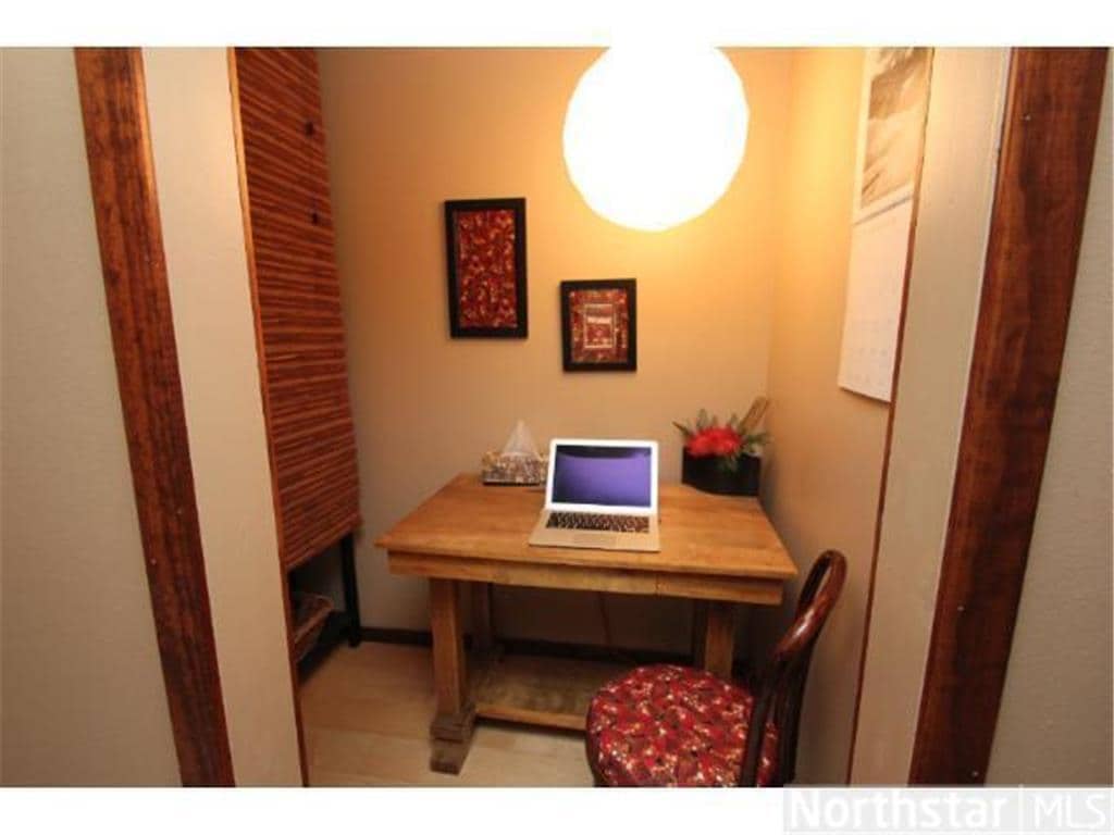 Building Photo - 78 10th St E