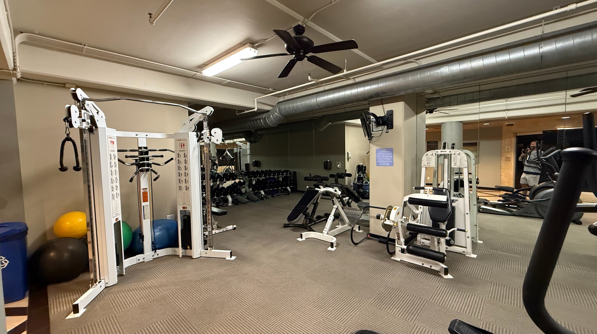 Building Photo - 1551 4th Ave