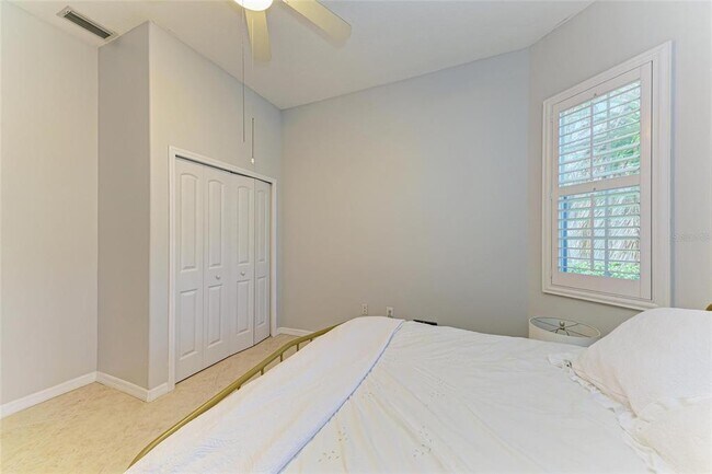 Building Photo - 7007 Bridle Path Ct