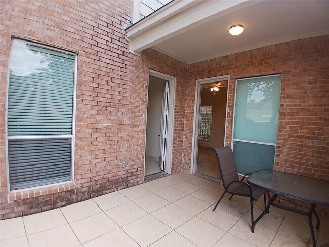 Building Photo - 9230 Rouge Cir