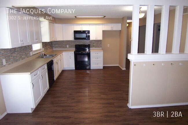Building Photo - 3302 S Jefferson Ave