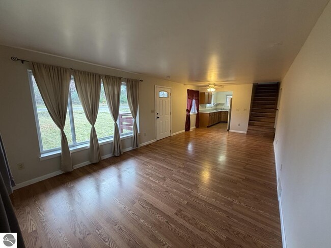 Building Photo - 8334 M-113