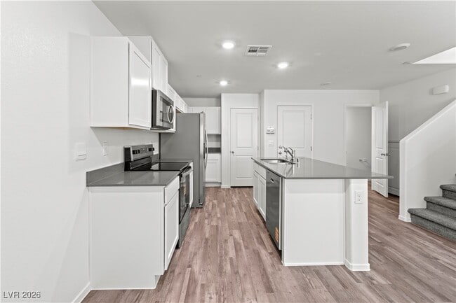 Building Photo - 4919 Olive Mesa Ave