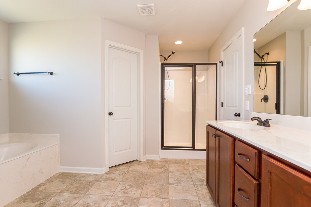 Building Photo - 3208 Vandelay Cove