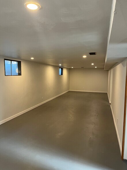 Building Photo - 1628 Smith Pl