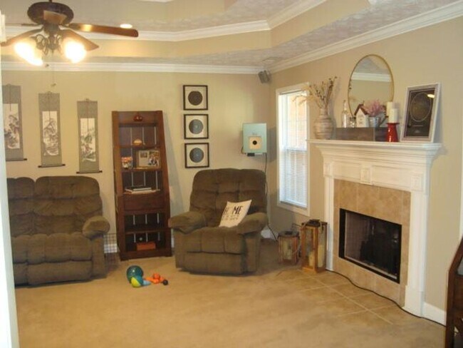 Building Photo - Phenix City  home available Now to rent