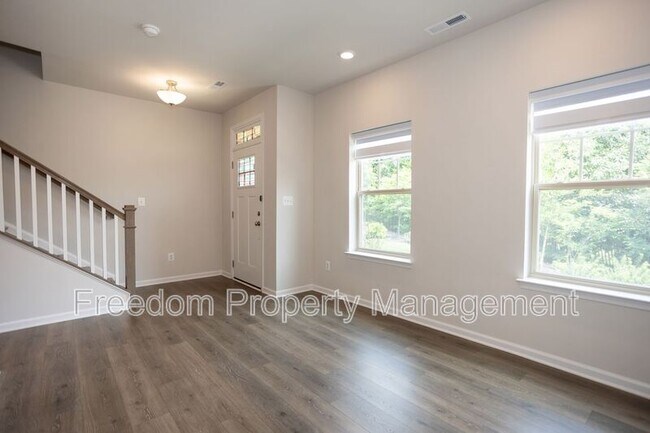 Building Photo - 9365 Barnes Lp