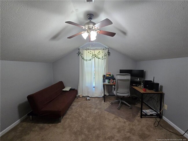 Building Photo - 441 Corsegan Rd