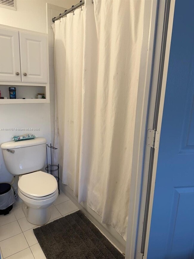 Building Photo - 5755 NW 115th Ct