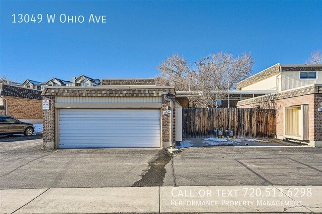 Building Photo - Spacious 3-Bedroom Ranch Townhome in Prime...