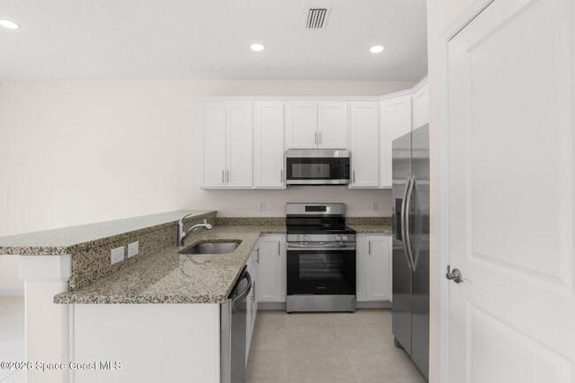 Building Photo - 195 Dayton Blvd