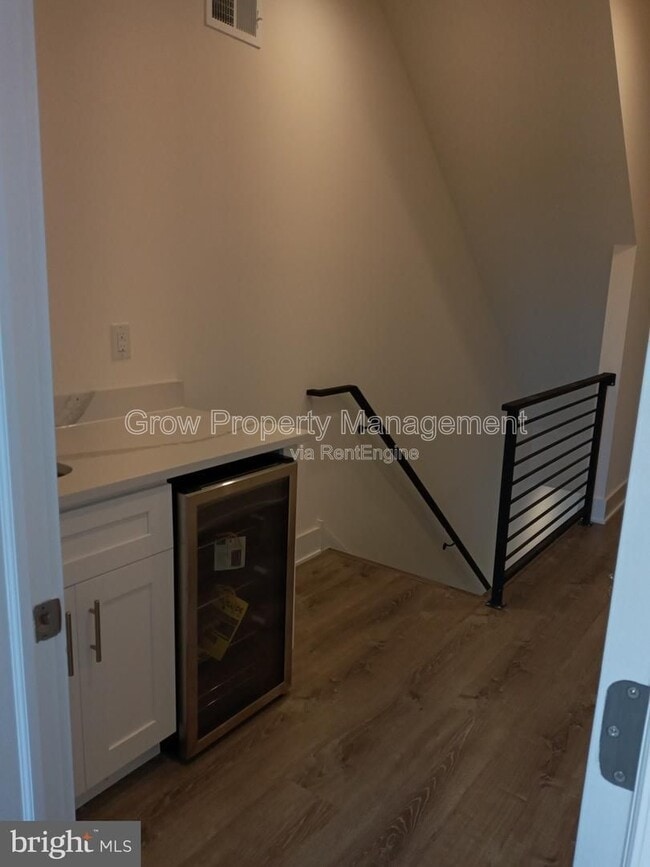 Building Photo - 2127 N 9th St