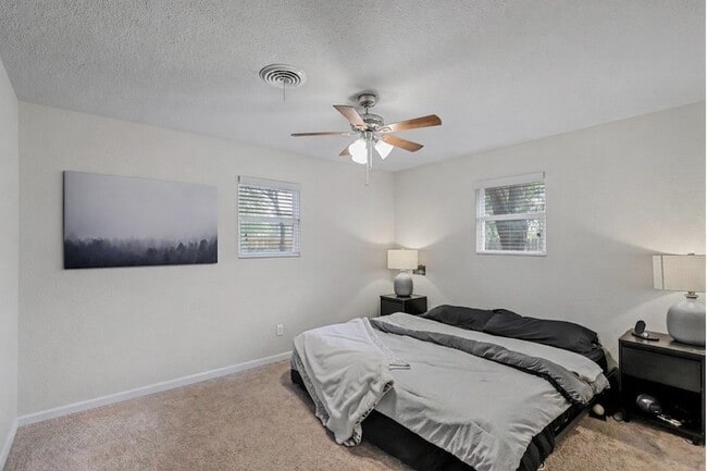 Building Photo - 6244 Trail Lake Dr