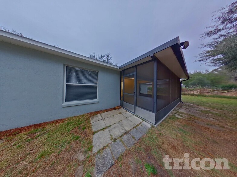 Building Photo - 744 Tranquility St