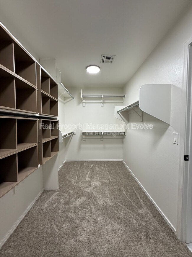 Building Photo - 20858 N 90th Ave