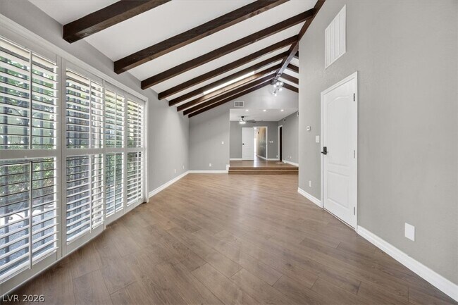 Building Photo - 3137 Bel Air Dr