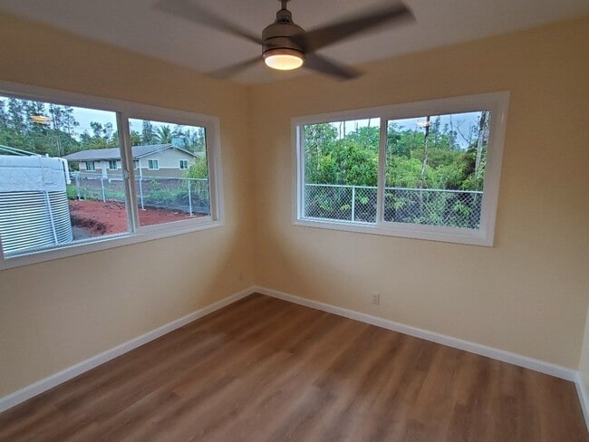 Building Photo - 16-2084-2084 Hanale Dr