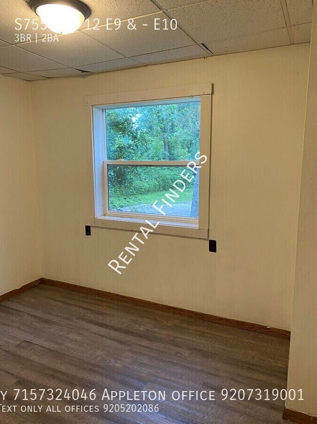 Building Photo - S7559 US-12