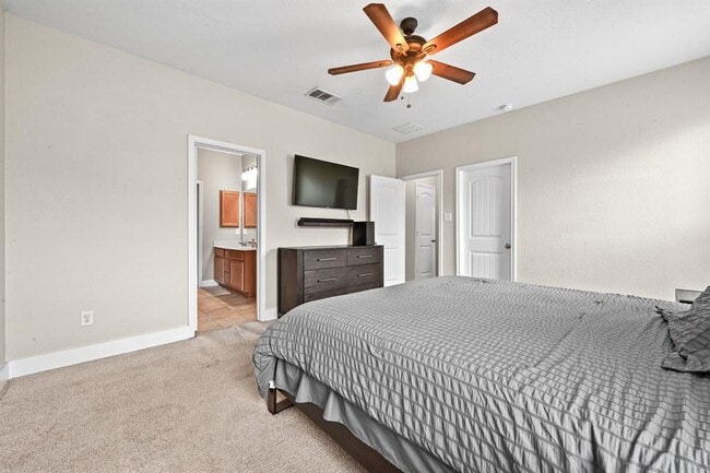 Building Photo - 291 Jarbridge Dr